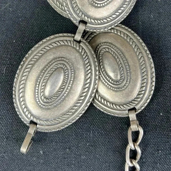 Escada Women’s Concho Chain Link Vintage Designer Made in Spain Belt Stamped E - Picture 6 of 14